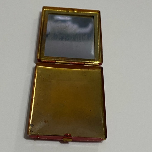 Vintage 1923-1935 House of Tre-Jur Make-up Compact - Picture 6 of 8